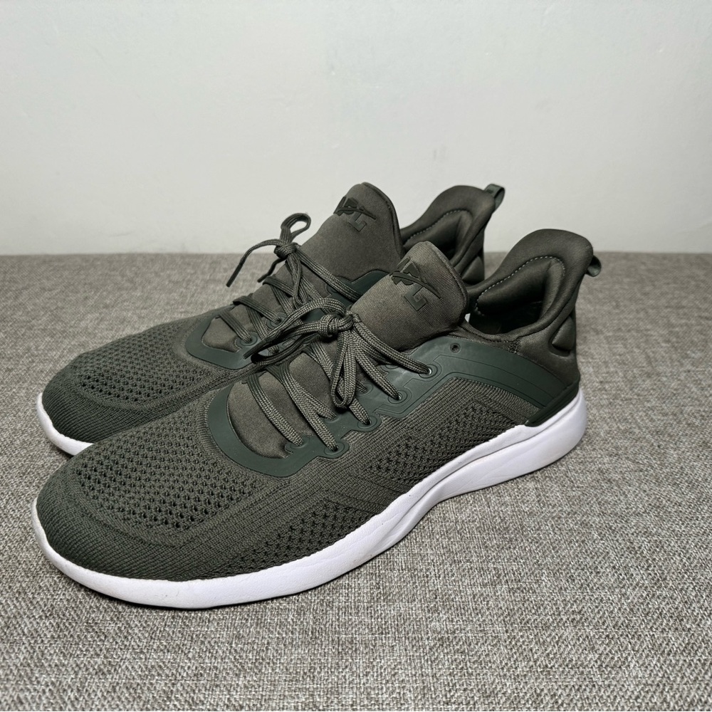 APL Men's TechLoom Tracer Shoes